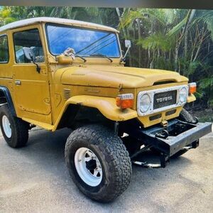 Meet your Posher, Rainy